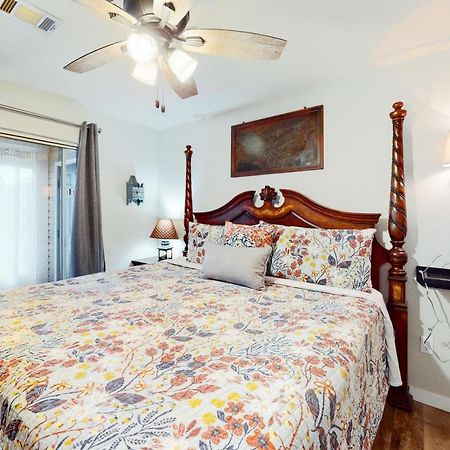 The Farmhouse At Fall Creek แบรนสัน ภายนอก รูปภาพ